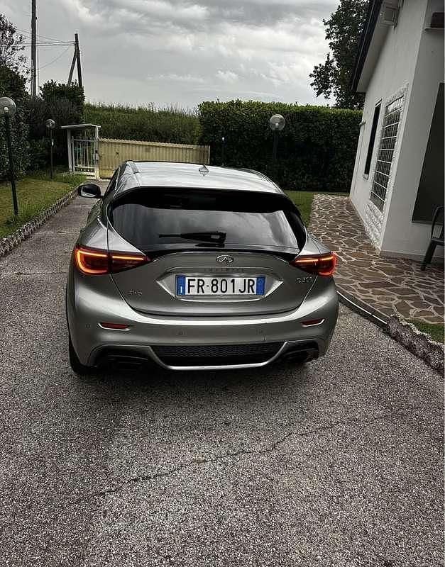 Usata Infiniti Q30 Premium 170 CV (125 kW) 2018 Berlina
