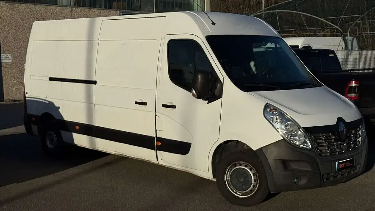 Usata Renault Master 145 CV (106 kW) 2019 Bianco Furgone