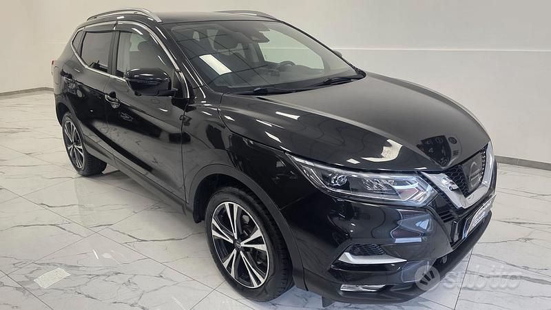 Usata Nissan Qashqai Tekna 131 CV (96 kW) 2018 Nero SUV