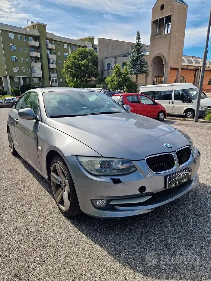 Usata BMW 320 184 CV (135 kW) 2010 Grigio Coupé