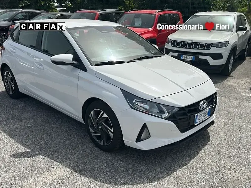Usata Hyundai i20 84 CV (61 kW) 2021 Bianco Utilitaria