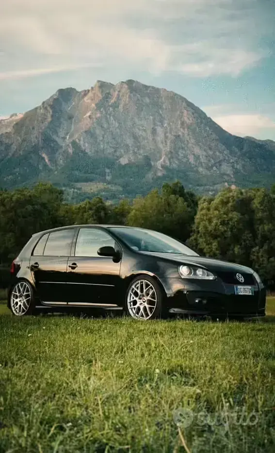 Usata VW Golf V 170 CV (125 kW) 2007 Nero Berlina