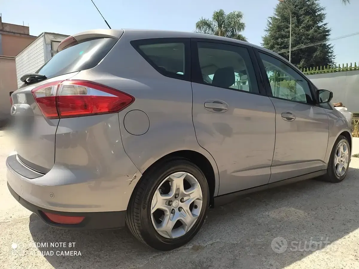 Usata Ford C-MAX 116 CV (85 kW) 2013 Grigio Monovolume
