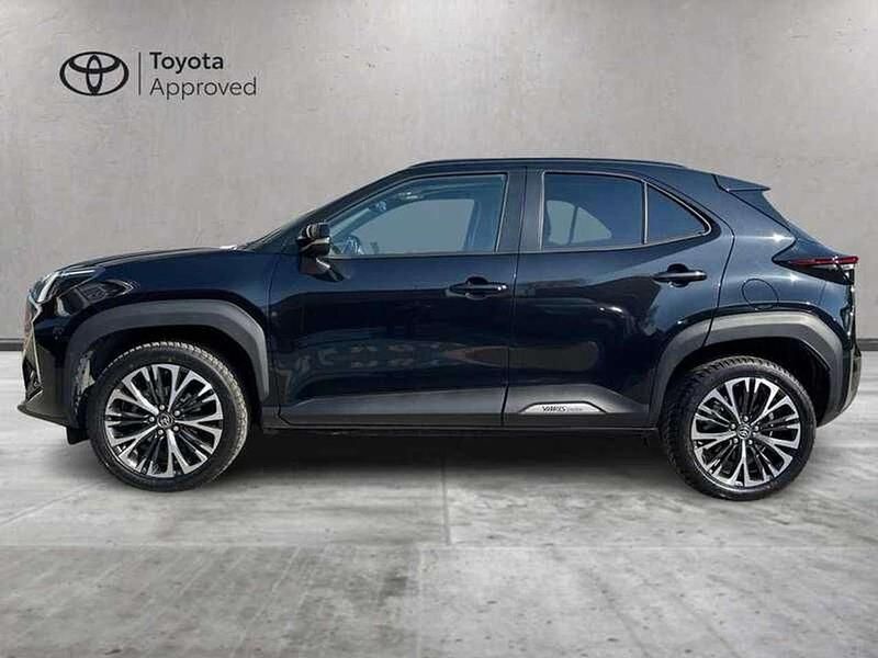 Usata Toyota Yaris Cross Lounge 116 CV (85 kW) 2023 Nero SUV