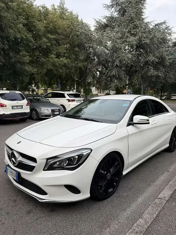 Usata Mercedes CLA200 Edition 136 CV (100 kW) 2019 Bianco Coupé