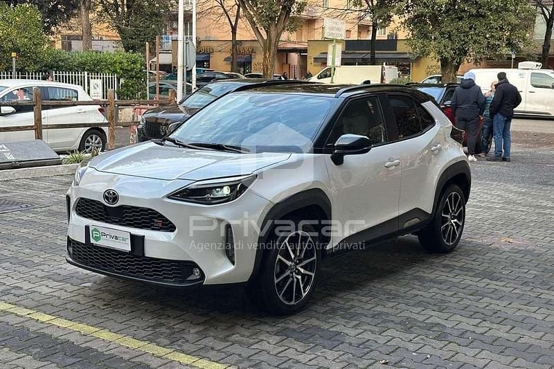 Bianco Usata 2023 Toyota Yaris Cross Sport SUV | 23.890 € (Buon prezzo) - Immagine 1/4