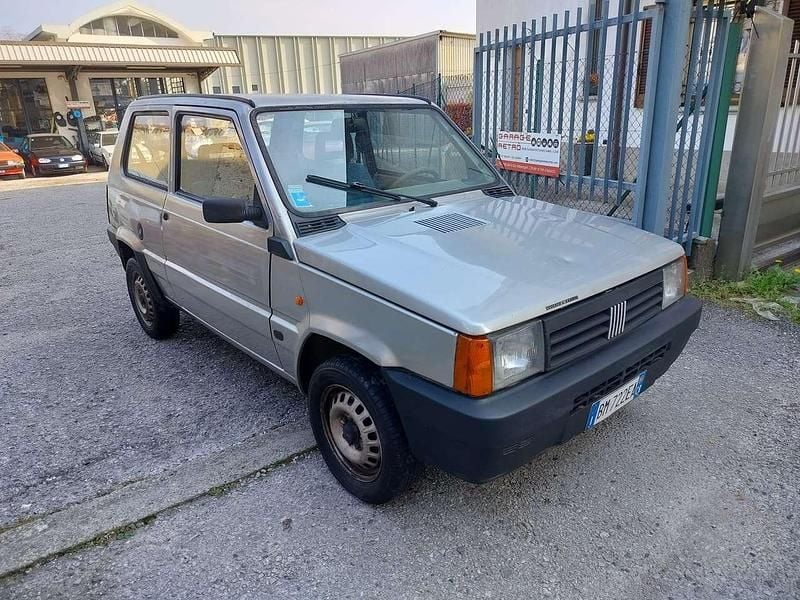 Usata Fiat Panda Young 39 CV (28 kW) 2000 Grigio Berlina