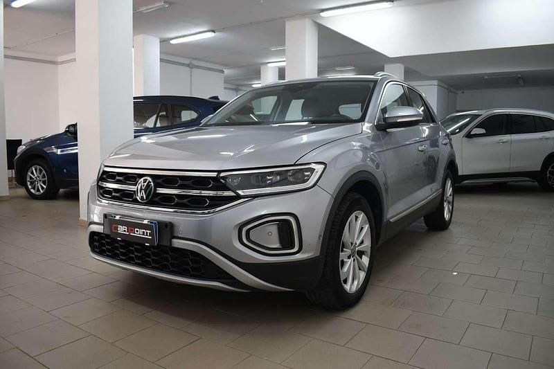 Usata VW T-Roc Style 116 CV (85 kW) 2022 Argento SUV