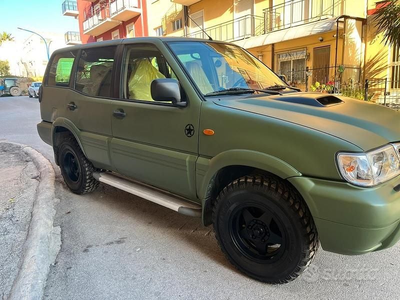 Usata Nissan Terrano 154 CV (113 kW) 2002 Verde SUV