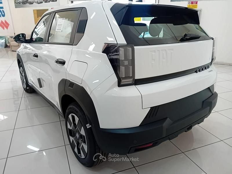 Nuova Fiat Grande Panda Business 101 CV (74 kW) 2025 Bianco Utilitaria