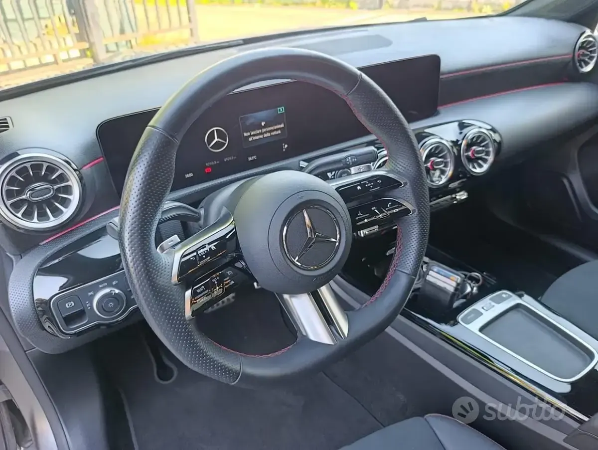 Usata Mercedes A220 Advanced 190 CV (139 kW) 2024 Grigio Utilitaria