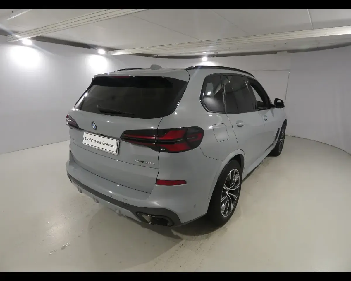 Usata BMW X5 M Sport 2023 Brooklyn grau metallic SUV