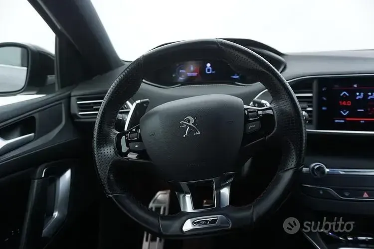 Usata Peugeot 308 GT 131 CV (96 kW) 2020 Grigio Berlina