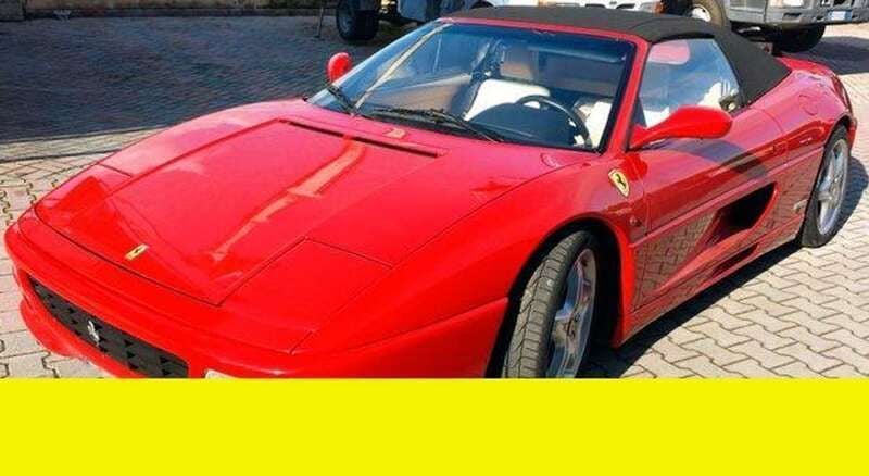 Usata Ferrari F355 381 CV (280 kW) 1998 Rosso Cabrio
