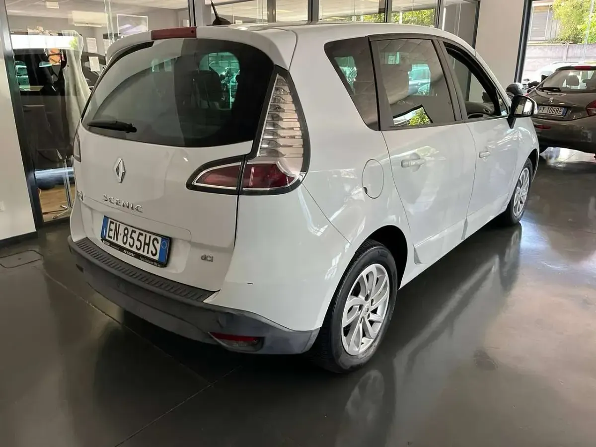 Usata Renault Scenic E-Tech 110 CV (80 kW) 2012 Other Monovolume