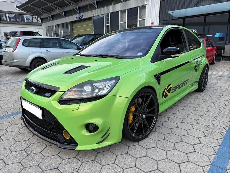 Usata Ford Focus RS 305 CV (224 kW) 2010 Verde Berlina