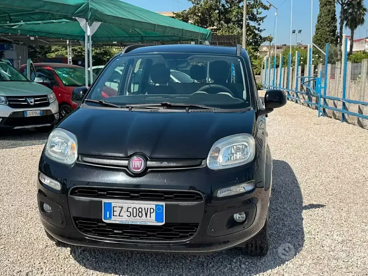 Usata Fiat Panda Lounge 80 CV (58 kW) 2015 Nero Utilitaria