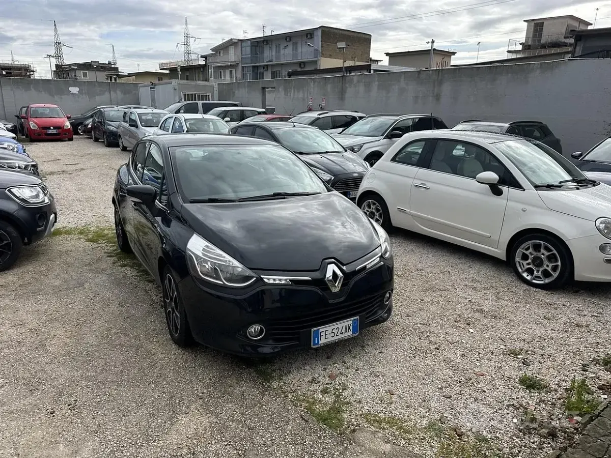 Usata Renault Clio IV Intens 90 CV (66 kW) 2016 Nero Berlina
