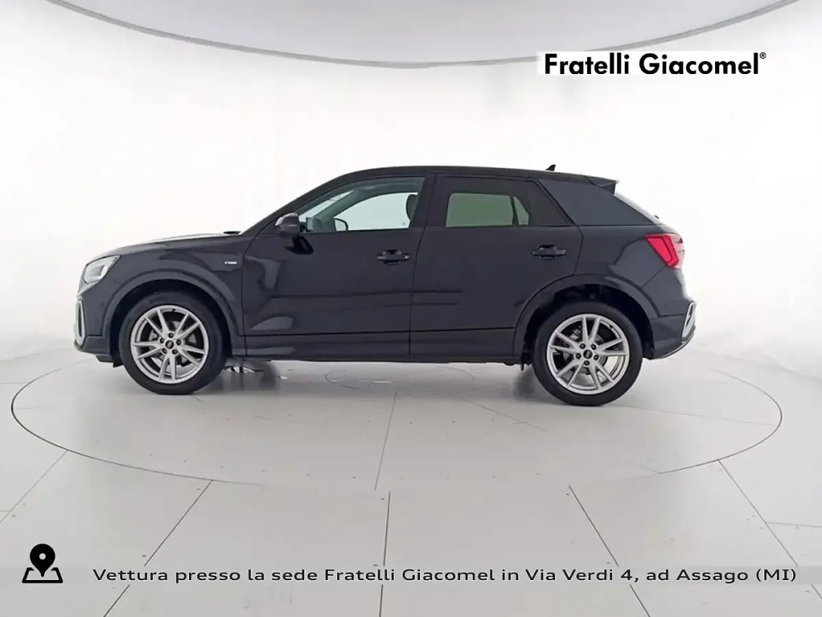 Gebraucht Audi Q2 S-Line 150 PS (110 kW) 2025 Schwarz SUV