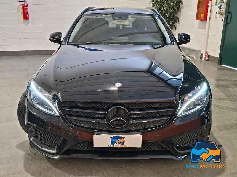 Usata Mercedes C220 Premium 170 CV (125 kW) 2016 Nero Station wagon