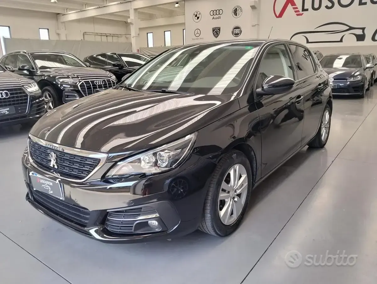 Usata Peugeot 308 Allure 131 CV (96 kW) 2021 Nero Berlina