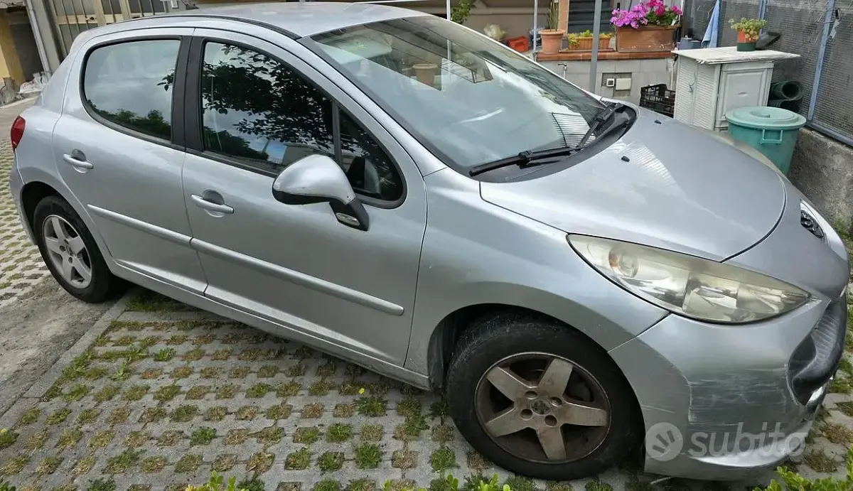 Occasion Peugeot 207 68 PK (50 kW) 2007 Grijs Sedan