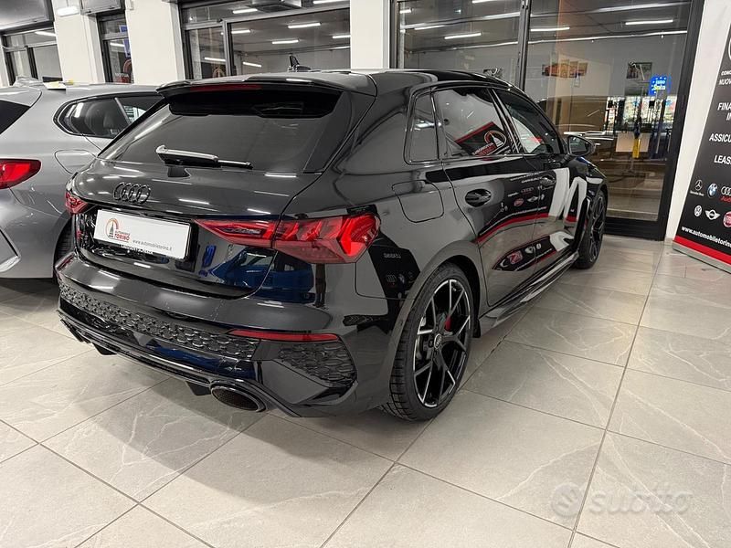 Usata Audi RS3 400 CV (294 kW) 2024 Nero Berlina