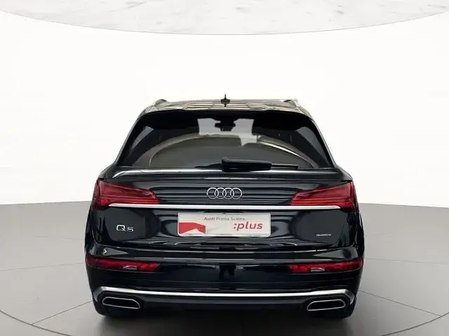 Usata Audi Q5 S-Line 204 CV (150 kW) 2021 Nero mito metallizzato SUV