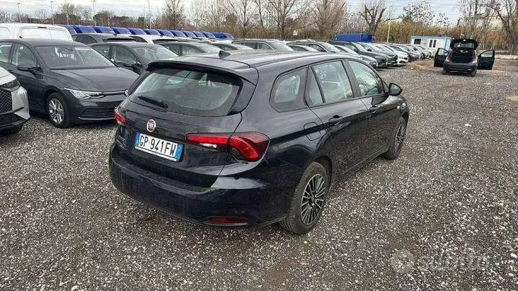 Usata Fiat Tipo 101 CV (74 kW) 2023 Other Station wagon