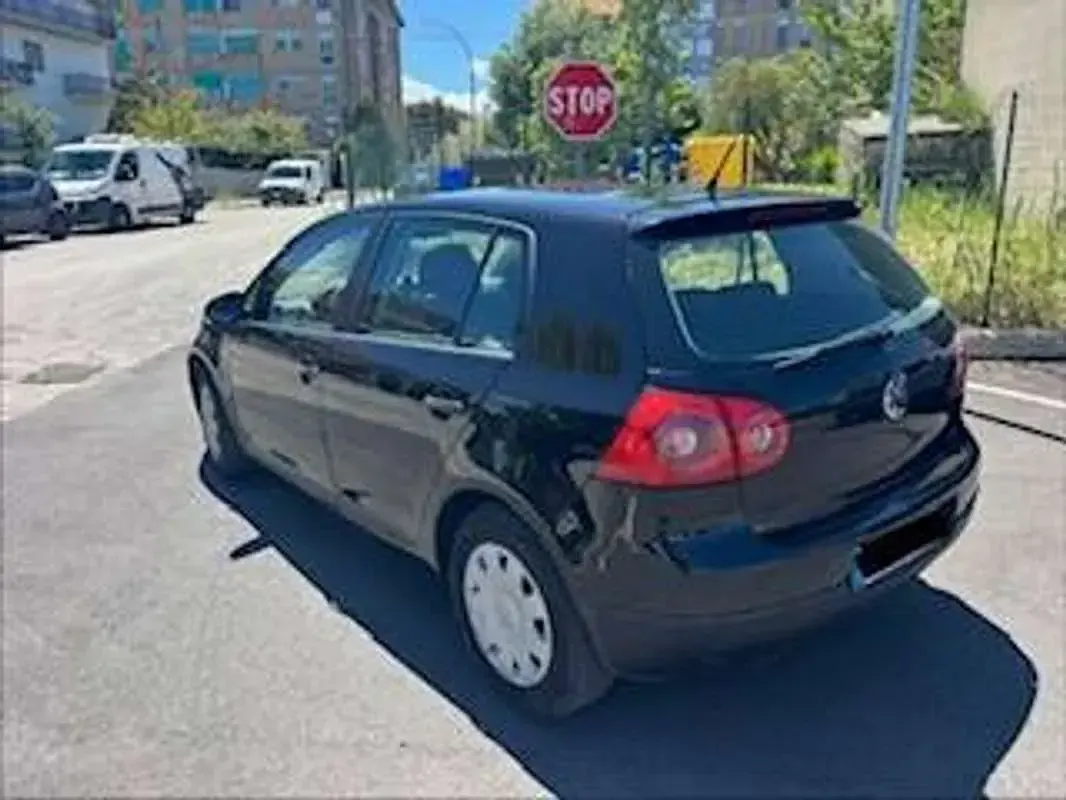 Usata VW Golf V Comfortline 105 CV (77 kW) 2007 Nero Berlina