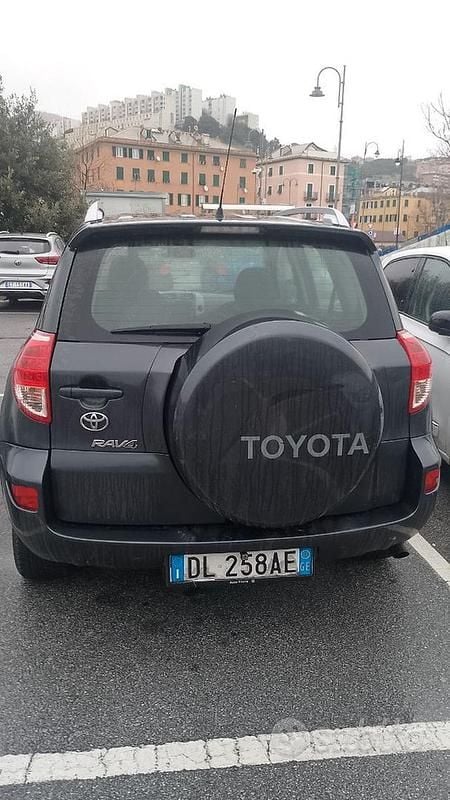 Usata Toyota RAV4 2007 SUV
