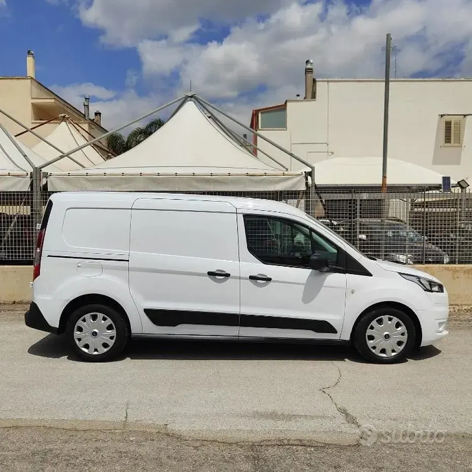 Usata Ford Transit Connect Trend 101 CV (74 kW) 2021 Bianco Monovolume
