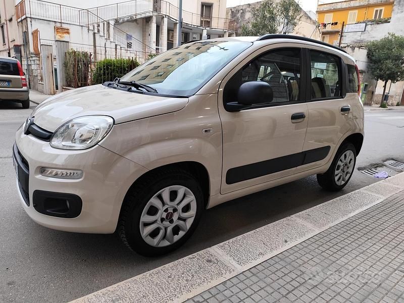 Usata Fiat Panda 85 CV (62 kW) 2014 Beige Utilitaria