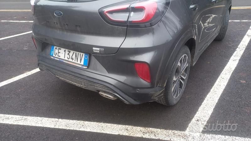 Usata Ford Puma ST-Line X 125 CV (91 kW) 2021 Grigio Station wagon