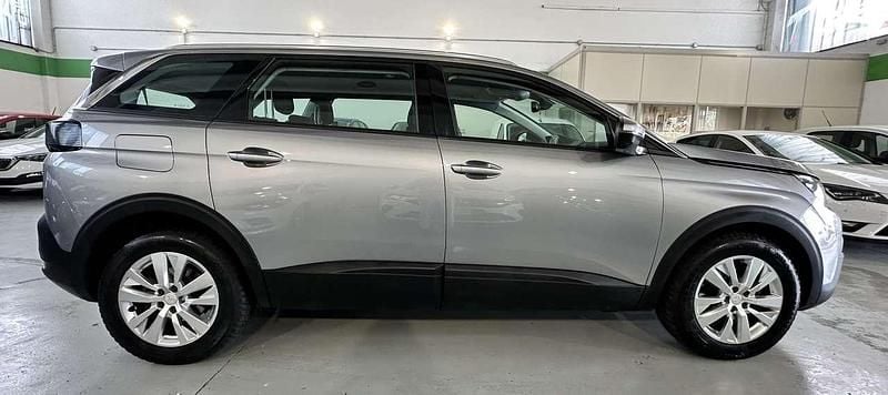 Usata Peugeot 5008 Business-Line 131 CV (96 kW) 2020 Grigio SUV