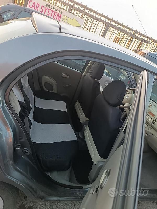 Usata Nissan Micra 80 CV (58 kW) 2005 Berlina