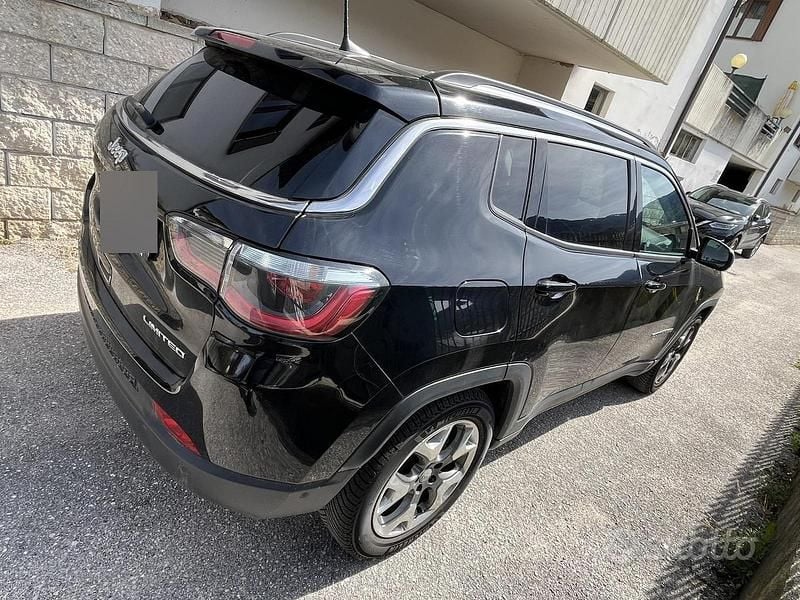 Usata Jeep Compass Limited 120 CV (88 kW) 2019 Nero SUV