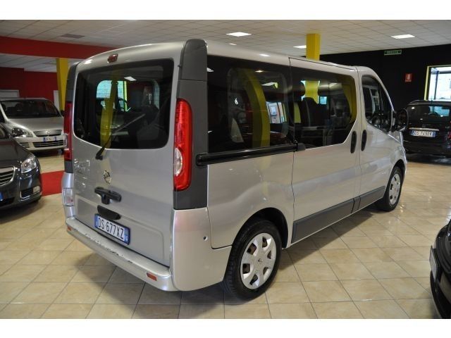 Nissan primastar 9 posti usato lombardia #2