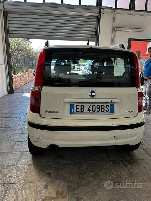 Usata Fiat Panda 69 CV (50 kW) 2010 Bianco Berlina