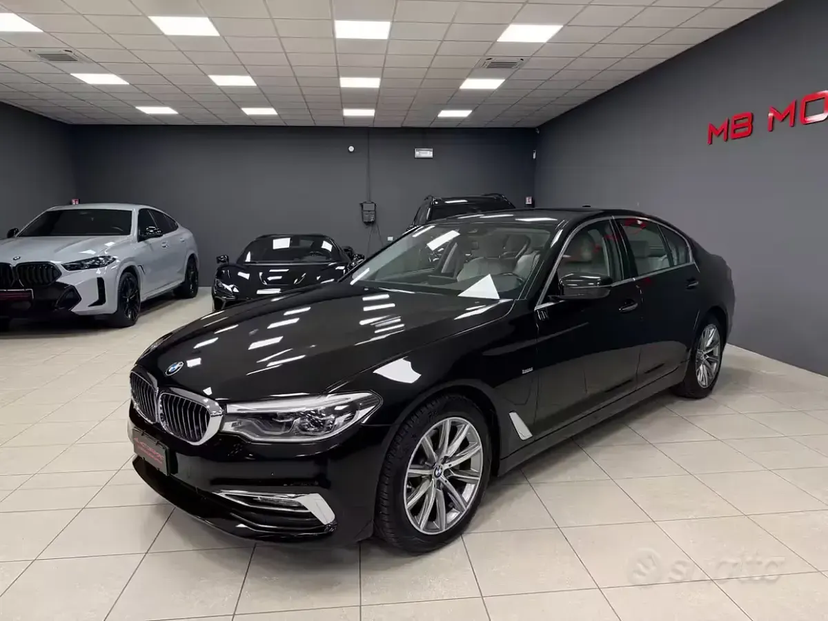 Usata BMW 520 Luxury Line 190 CV (139 kW) 2019 Nero Berlina