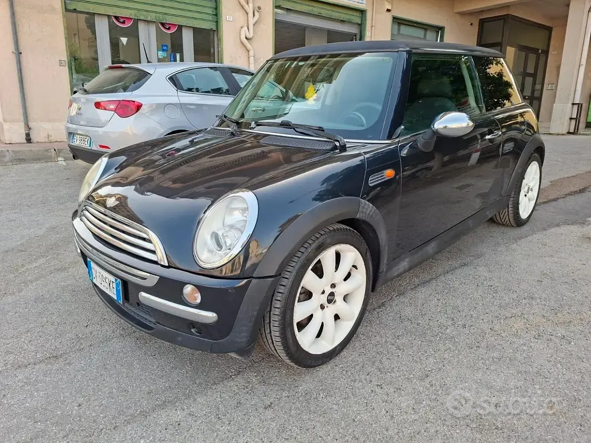 Usata Mini One D 75 CV (55 kW) 2005 Utilitaria