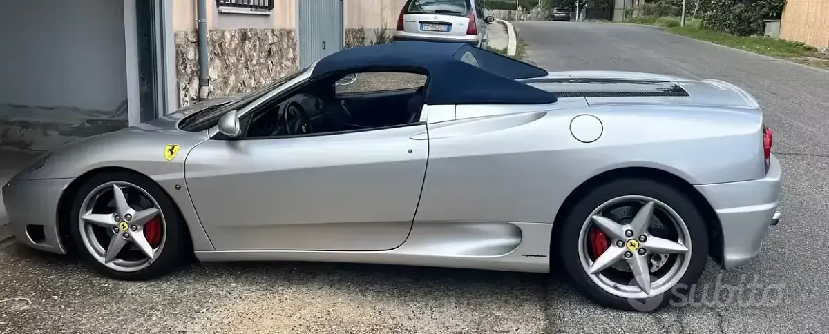 Usata Ferrari 360 400 CV (294 kW) 2001 Grigio Cabrio