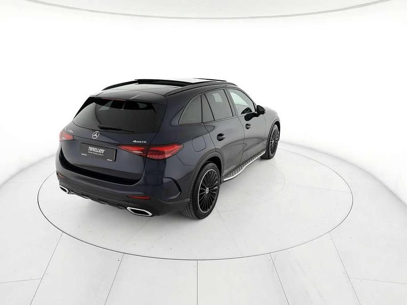 Usata Mercedes GLC220 Advanced 197 CV (144 kW) 2023 Blu/azzurro SUV