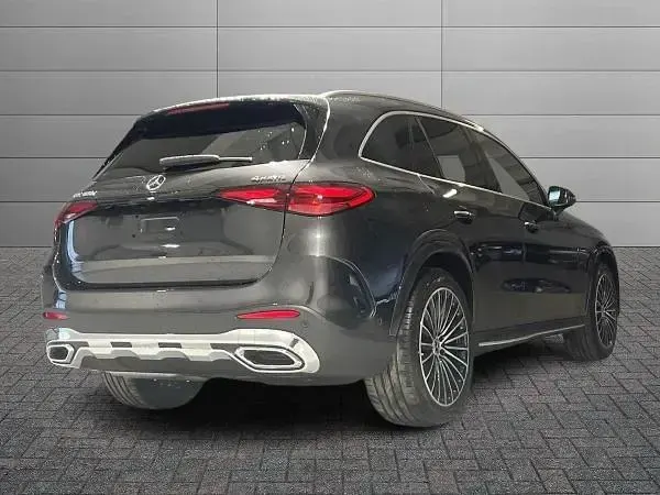 Nuova Mercedes GLC300 269 CV (197 kW) 2026 Grigio SUV