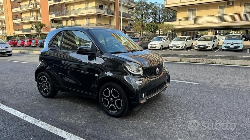 Usata Smart ForTwo Coupé Prime 90 CV (66 kW) 2018 Nero Coupé