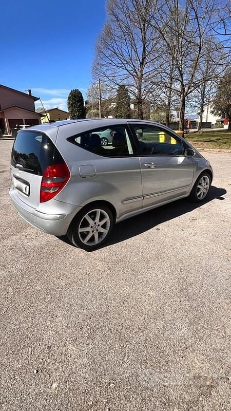 Occasion Mercedes A170 Avantgarde 116 ch (85 kW) 2007 Gris Berline
