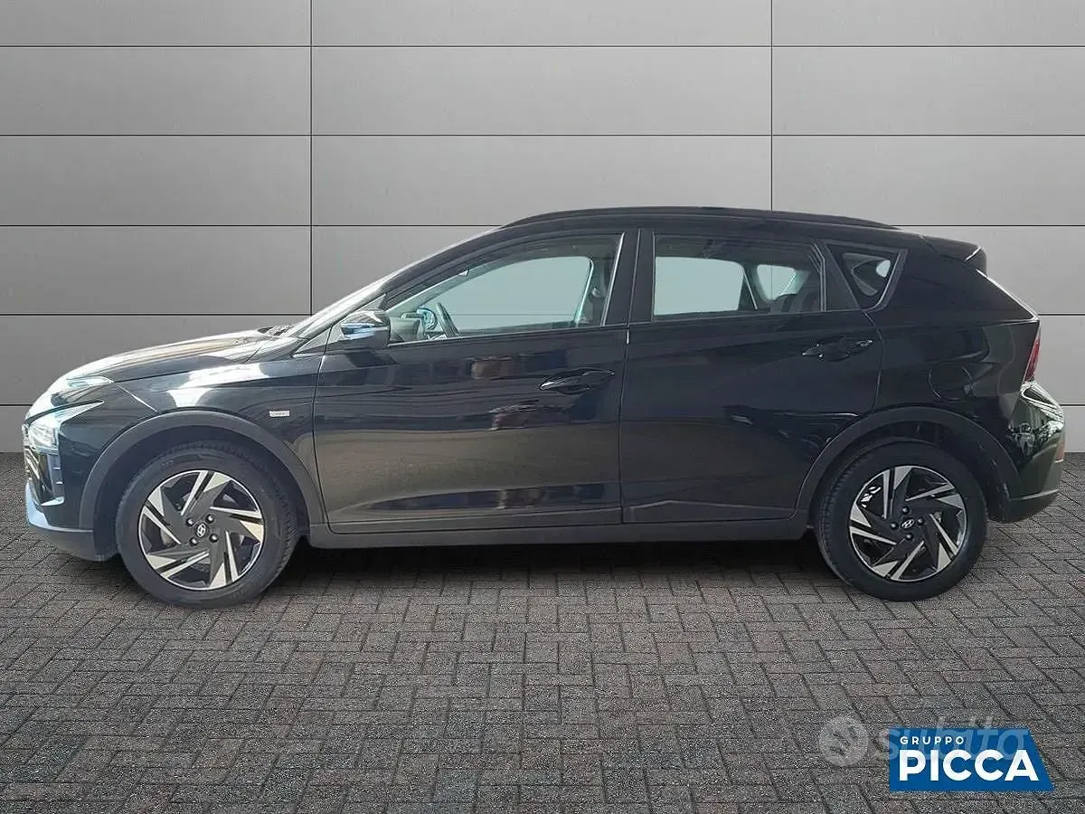 Usata Hyundai Bayon 101 CV (74 kW) 2021 Nero SUV
