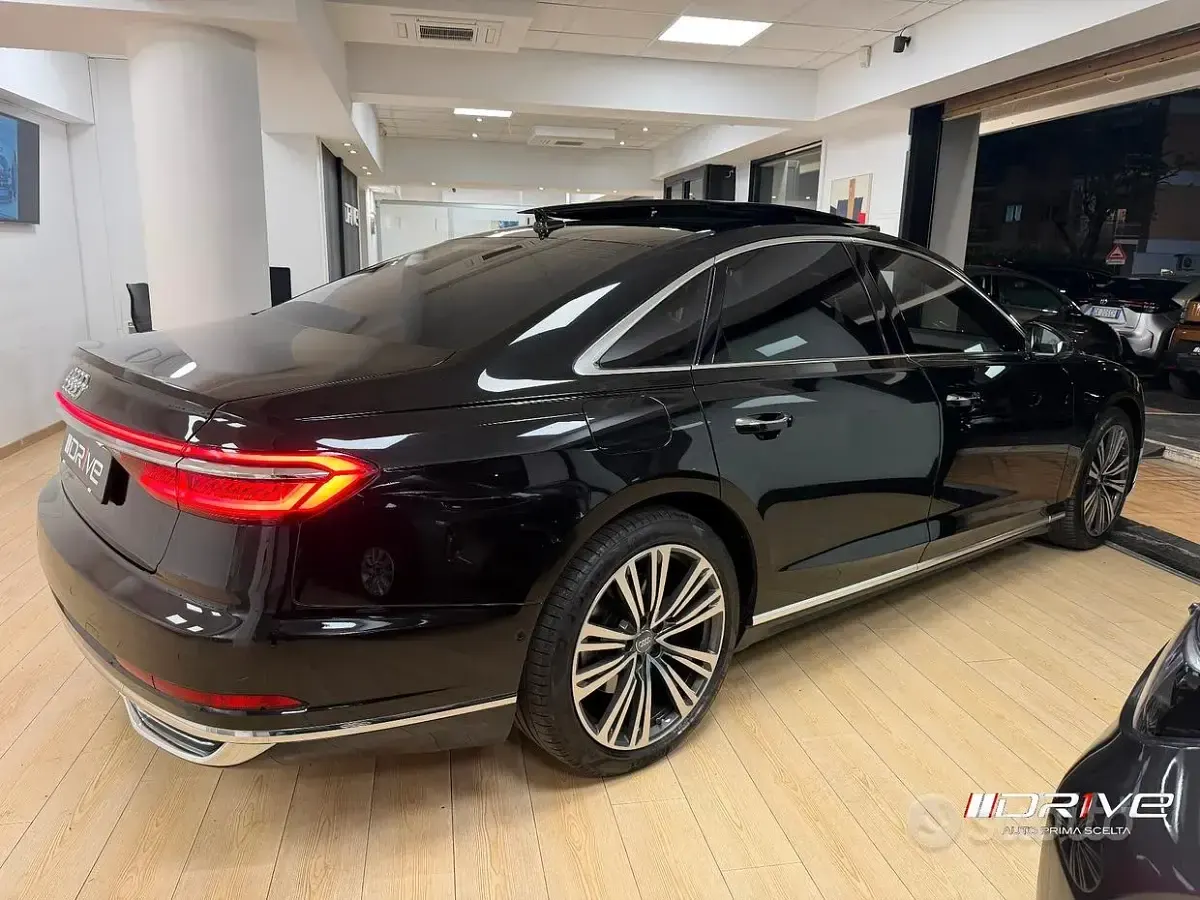 Usata Audi A8 286 CV (210 kW) 2018 Nero Berlina