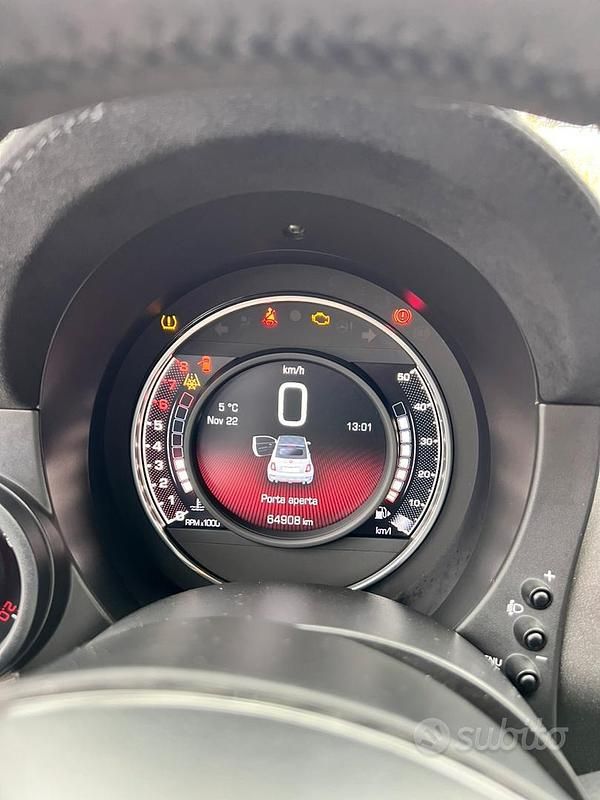 Usata Abarth 595 Competizione 180 CV (132 kW) 2016 Nero Cabrio