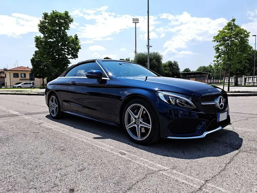 Usata Mercedes C220 Premium 170 CV (125 kW) 2018 Cabrio